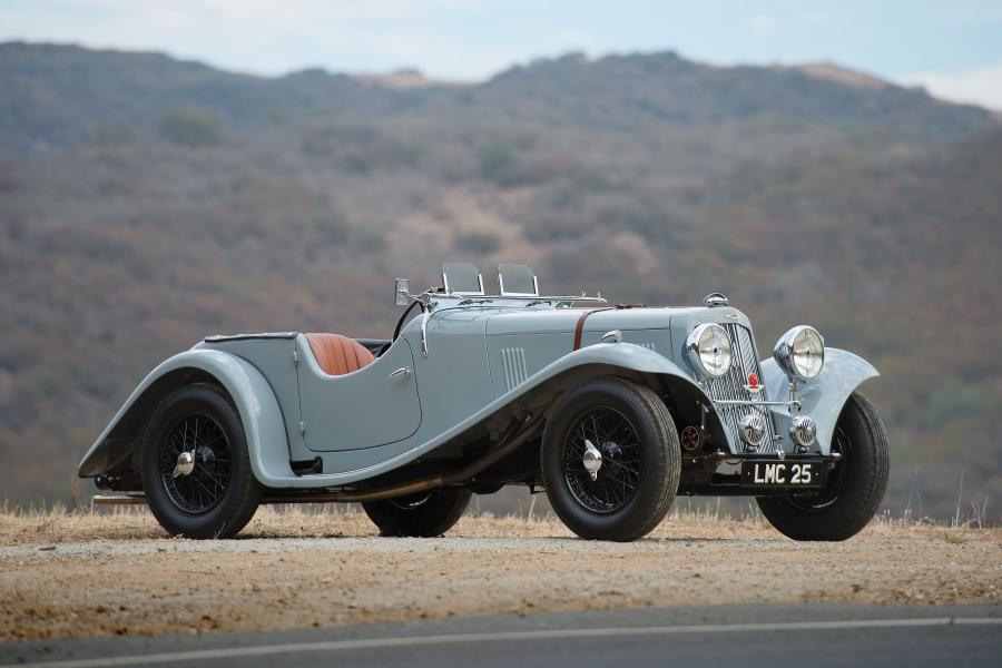  Aston Martin 15/98 2/4-Passenger 1938 года  (фото 1 из 14)